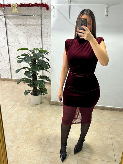 Vestido encajes Burdeos