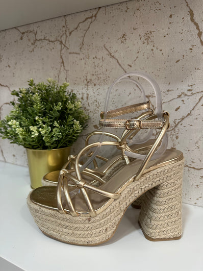 Sandalia esparto gold
