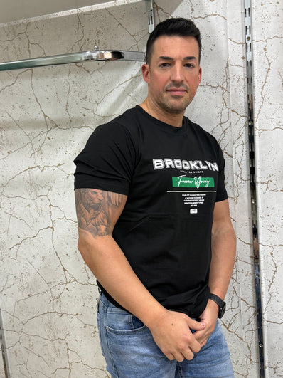 Camiseta brooklyn negra