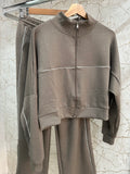 Conjunto chándal raya